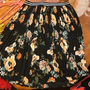 Ava and Viv floral skirt